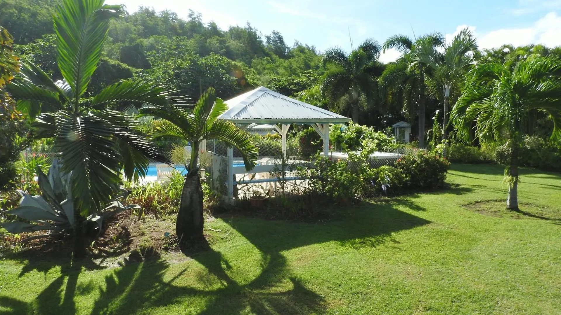 Sur La Route Des Epices - Location Villas Avec Piscine Et Jacuzzi Le François